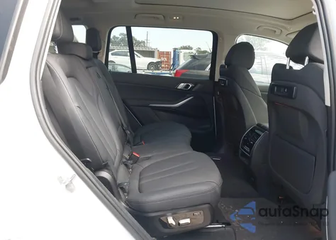 2020 BMW X7 xDrive40I z USA, uszkodzony, nr VIN 5UXCW2C04L9C13117